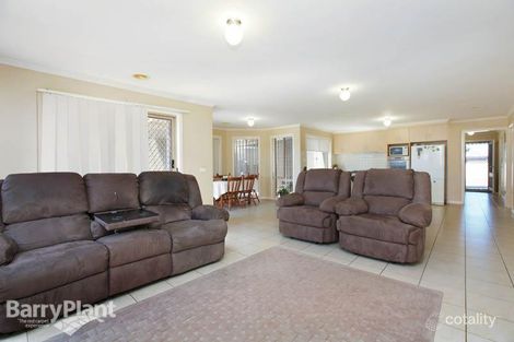 Property photo of 55 Featherhead Way Harkness VIC 3337