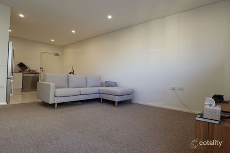 Property photo of 26/2-4 George Street Warwick Farm NSW 2170