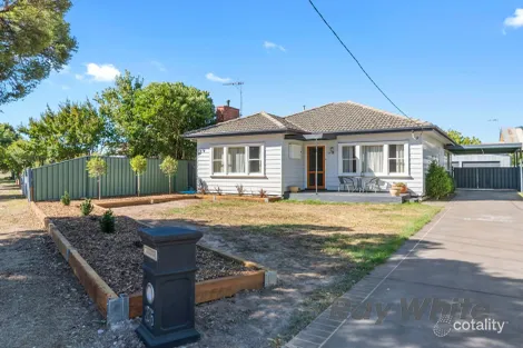 Property photo of 35 Clarke Street Benalla VIC 3672