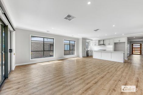 Property photo of 63 Eisenhauer Drive Thurgoona NSW 2640