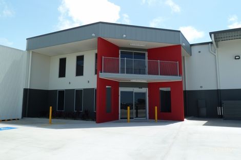 15 Executive Dr, Paget, QLD 4740