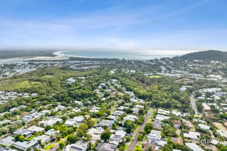 20 Delorme St, Noosa Heads, QLD 4567