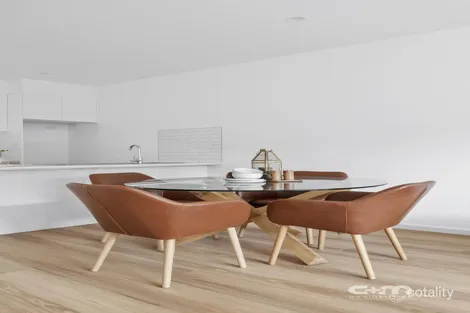 Property photo of 51B Rhodes Parade Oak Park VIC 3046