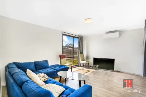 Property photo of 48 Woodburn Crescent Meadow Heights VIC 3048