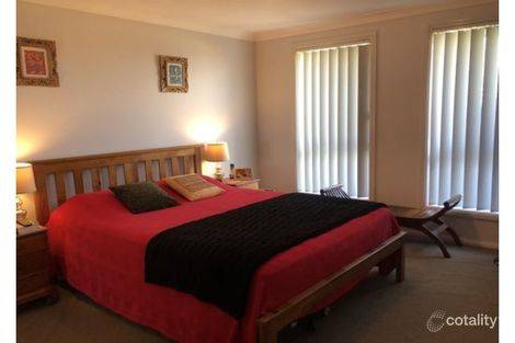 Property photo of 1 Kalinda Place Hillvue NSW 2340