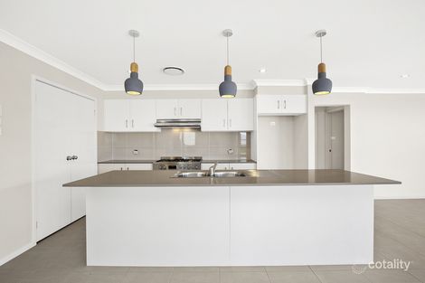 Property photo of 16 McGrath Place Goulburn NSW 2580