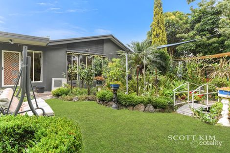 Property photo of 11 Stoneleigh Avenue Boronia VIC 3155