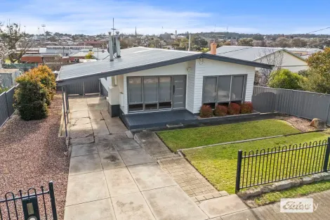 9 Shirreff St, Stawell, VIC 3380