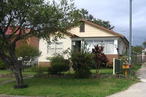 94 Cardigan Rd, Greenacre, NSW 2190