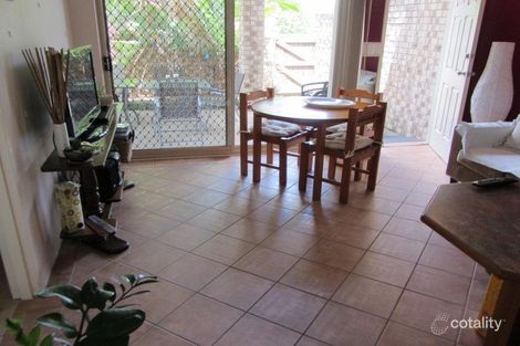 Property photo of 2/43 Vera Street Greenslopes QLD 4120