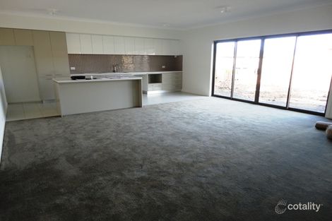 Property photo of 3 Airey Way Doreen VIC 3754