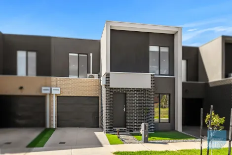 14 Saran Cres, Deanside, VIC 3336