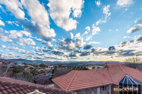 Property photo of 33 Kirkwood Crescent Gordon ACT 2906