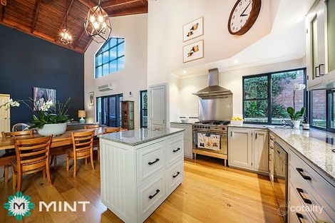 Property photo of 8A Myera Street Swanbourne WA 6010