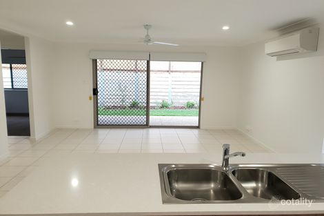 Property photo of 26 Sunbury Street Pallara QLD 4110