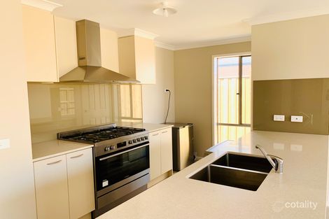 Property photo of 23 Weston Street Mickleham VIC 3064
