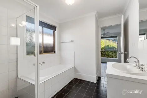 Property photo of 3/77 Kings Road Salisbury Downs SA 5108