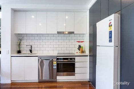 Property photo of 303/1 Hart Street Ashmore QLD 4214