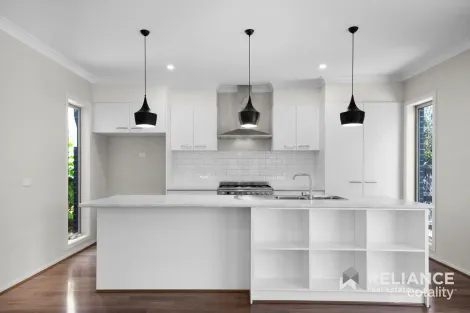 Property photo of 7 Warrego Way Point Cook VIC 3030