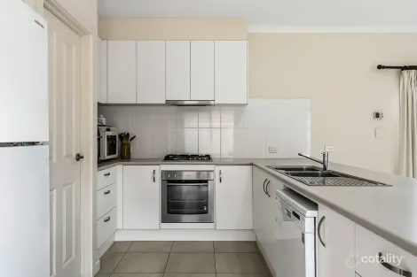 Property photo of 11A Hambledon Road Campbelltown SA 5074