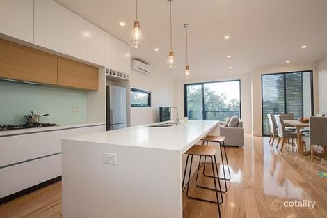 Property photo of 92 Edgewater Boulevard Maribyrnong VIC 3032