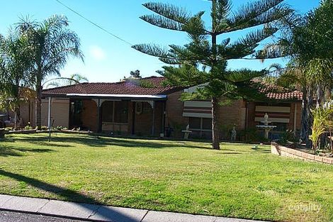 Property photo of 6 Bannerman Court Marangaroo WA 6064