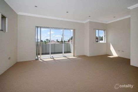 Property photo of 3/14-16 Holley Road Beverly Hills NSW 2209