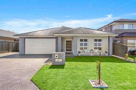 Property photo of 16 Stockyard Crescent Horsley NSW 2530