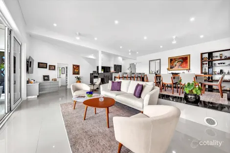 Property photo of 25 Airlie View Airlie Beach QLD 4802