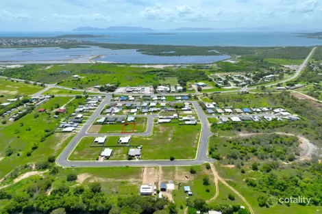 14 Cypress Cres, Bowen, QLD 4805