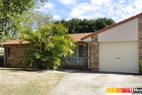 Property photo of 2/5 Camera Court Oxenford QLD 4210