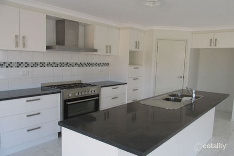 Property photo of 16 Amanda Drive Maiden Gully VIC 3551
