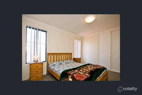 Property photo of 10/21 Holton Way Cannington WA 6107