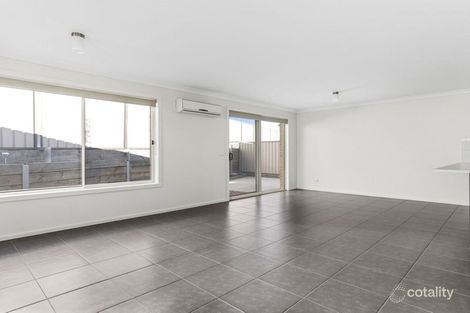 Property photo of 2/29 Green Street Long Gully VIC 3550