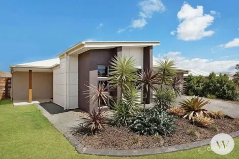 38 Beerwah Pde, Kallangur, QLD 4503