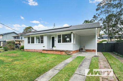 13 JAMBOREE CL, FENNELL BAY, NSW 2283