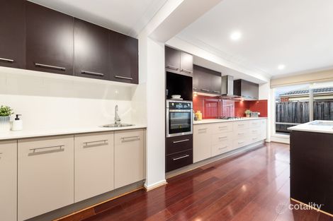 Property photo of 3 Silvercrest Court Keysborough VIC 3173