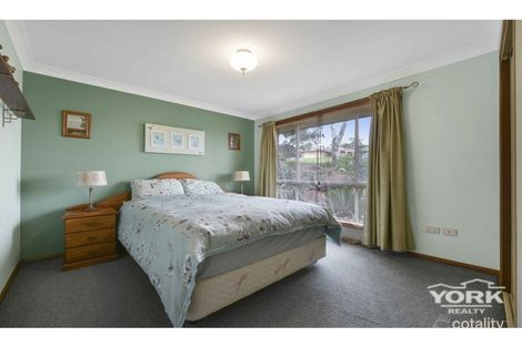 Property photo of 9 Parkway Close Gowrie Junction QLD 4352