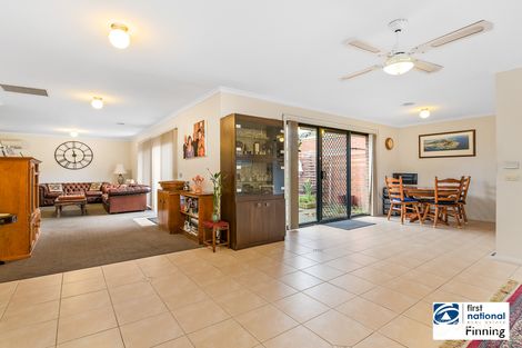 Property photo of 2/140 Camms Road Cranbourne VIC 3977