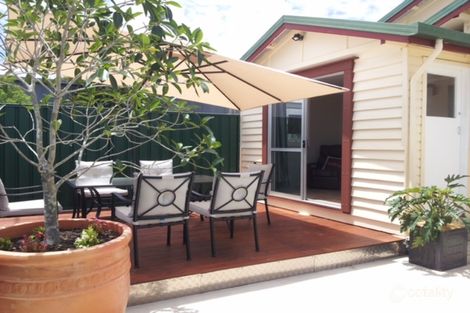 6 Dexter St, South Toowoomba, QLD 4350