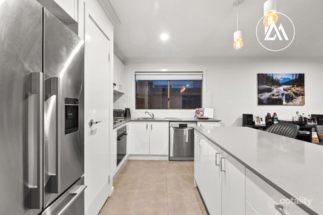 Property photo of 6 Harlaw Court Langwarrin VIC 3910