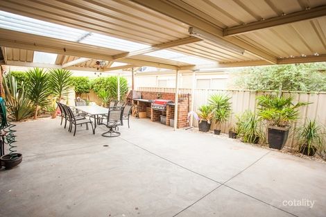 Property photo of 10 Carissa Circuit Werribee VIC 3030