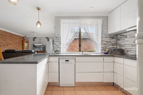 Property photo of 13 Cusack Close St Helens Park NSW 2560