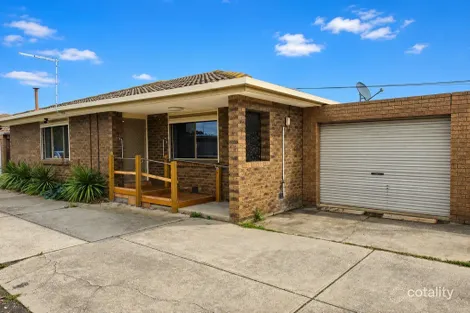 2/5 Wood St, Deer Park, VIC 3023