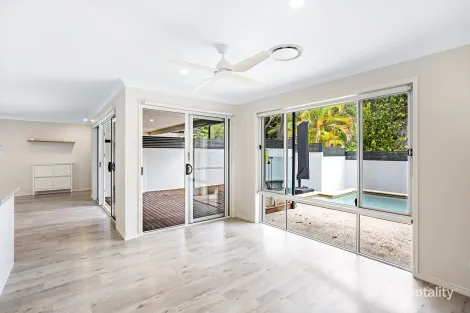 Property photo of 41 Barradeen Circuit Pacific Pines QLD 4211