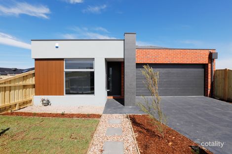 Property photo of 15 Ringtail Place Beveridge VIC 3753