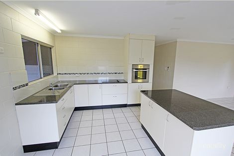 Property photo of 123 Enmore Street Manoora QLD 4870