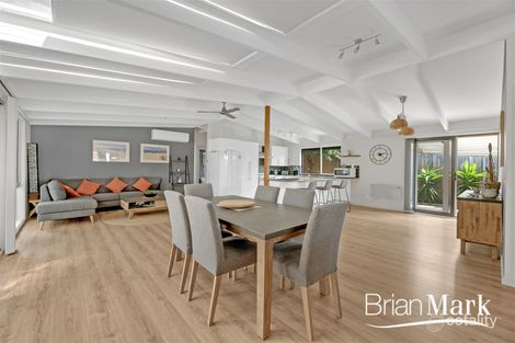 Property photo of 1 Bennett Close Hoppers Crossing VIC 3029