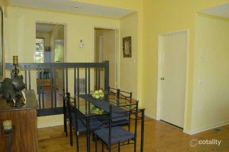 Property photo of 14 Peppermint Grove Eltham VIC 3095