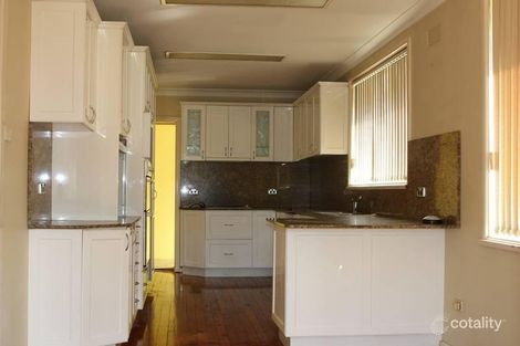 Property photo of 1 Hind Place Chipping Norton NSW 2170